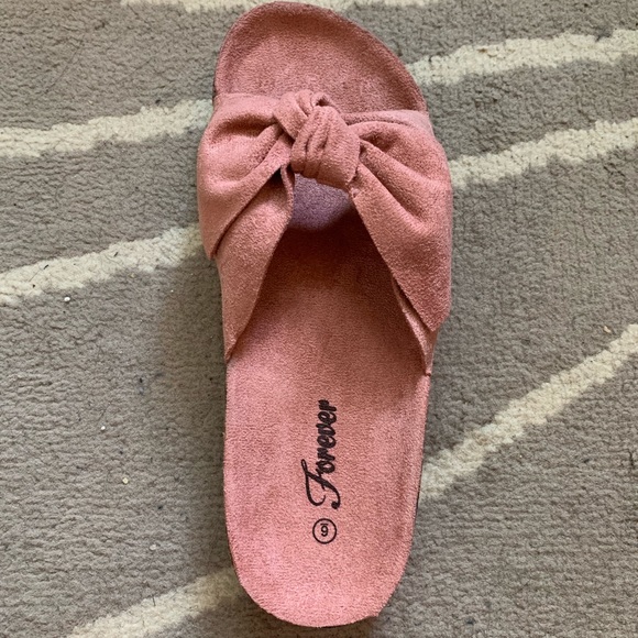 🎀 Last Pair! Bow Accent Sandals, Flats - Picture 2 of 3